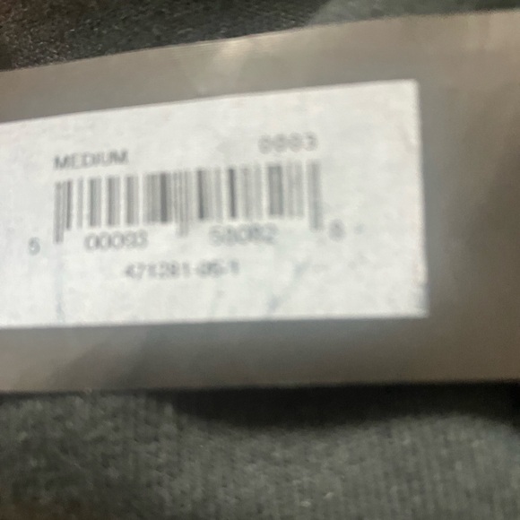 Rare Yeezy x GAP Yeezy Balenciaga White Dove 3/4 Sleeve T Black M - Picture 9 of 9